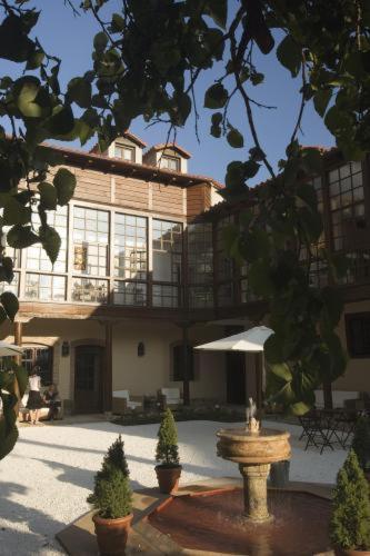 Posada Real Casa De Tepa Astorga Exterior photo